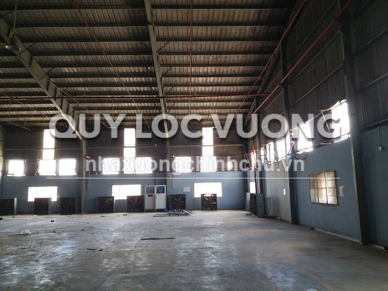Cho thuê 2 xưởng tổng 4.500m2 trong CCN Đức Hòa, Long An giá tốt