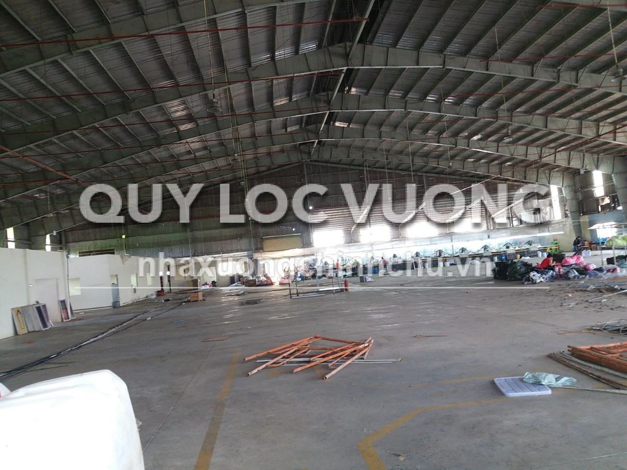 Cho thuê 2 xưởng tổng 4.500m2 trong CCN Đức Hòa, Long An giá tốt