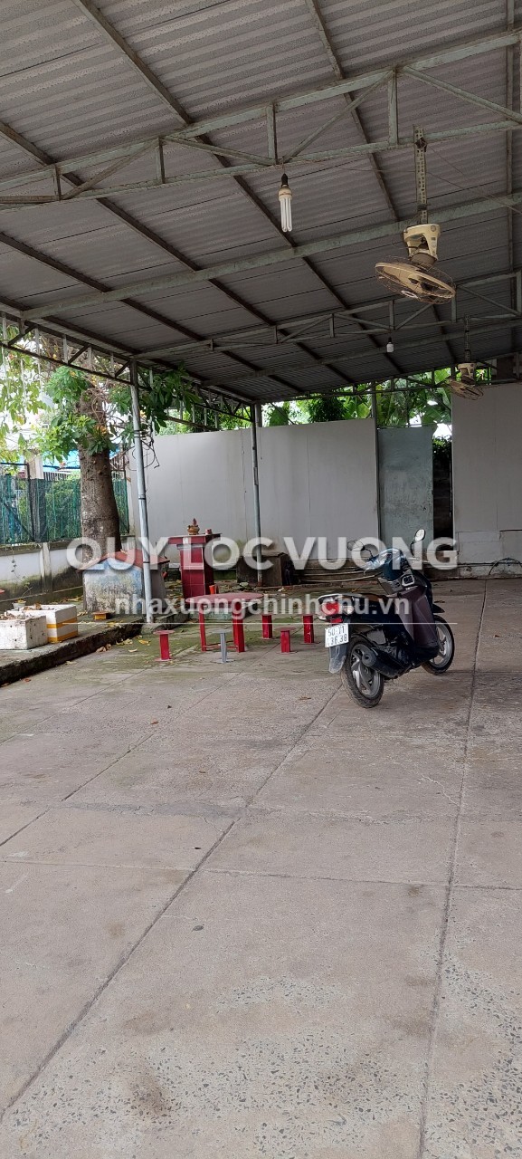 Cho thuê nhà kho 300m2 ở Tân Hiệp, Hóc Môn, HCM, 30 triệu/tháng