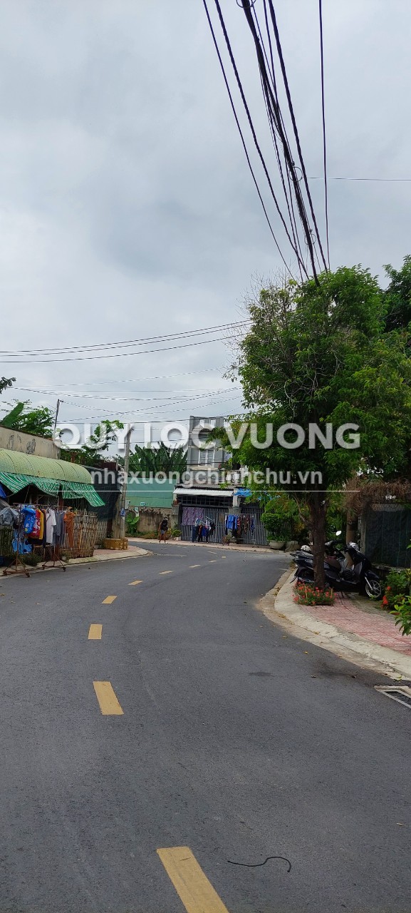 Cho thuê nhà kho 300m2 ở Tân Hiệp, Hóc Môn, HCM, 30 triệu/tháng