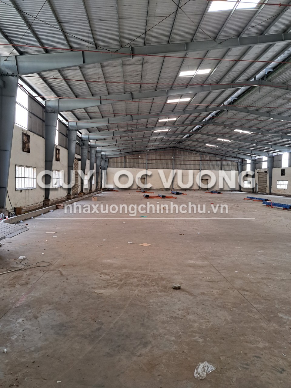 Cho thuê xưởng 2.592m2 ở KCN Tân Tạo, Q. Bình Tân, HCM, 110.000đ/m2