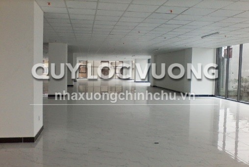 Cho thuê Showroom 6.000m2 gần vòng xoay Kim Hằng, Tân Uyên, 6.5 USD/m2