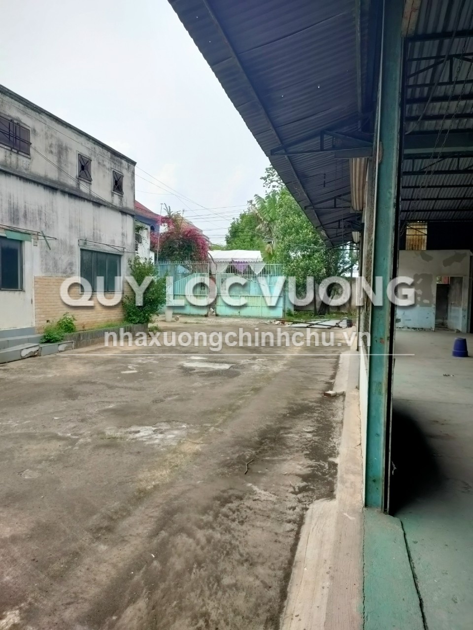 Cho thuê xưởng 1.000m2 có văn phòng ở Tân Uyên, Bình Dương