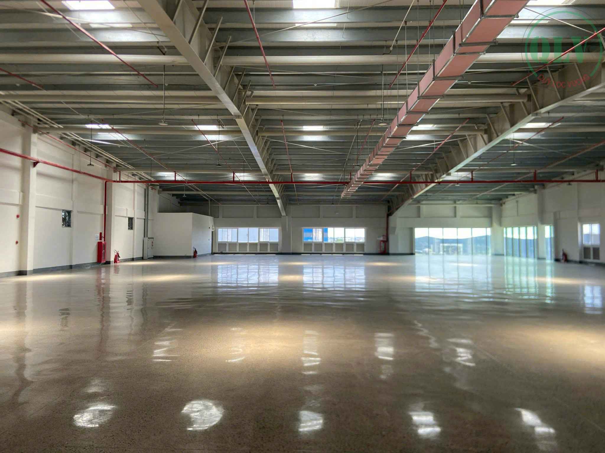 Cho thuê 3 xưởng liền kề tổng dt 17.478m2 ở KCN Dầu Giây, Đồng Nai