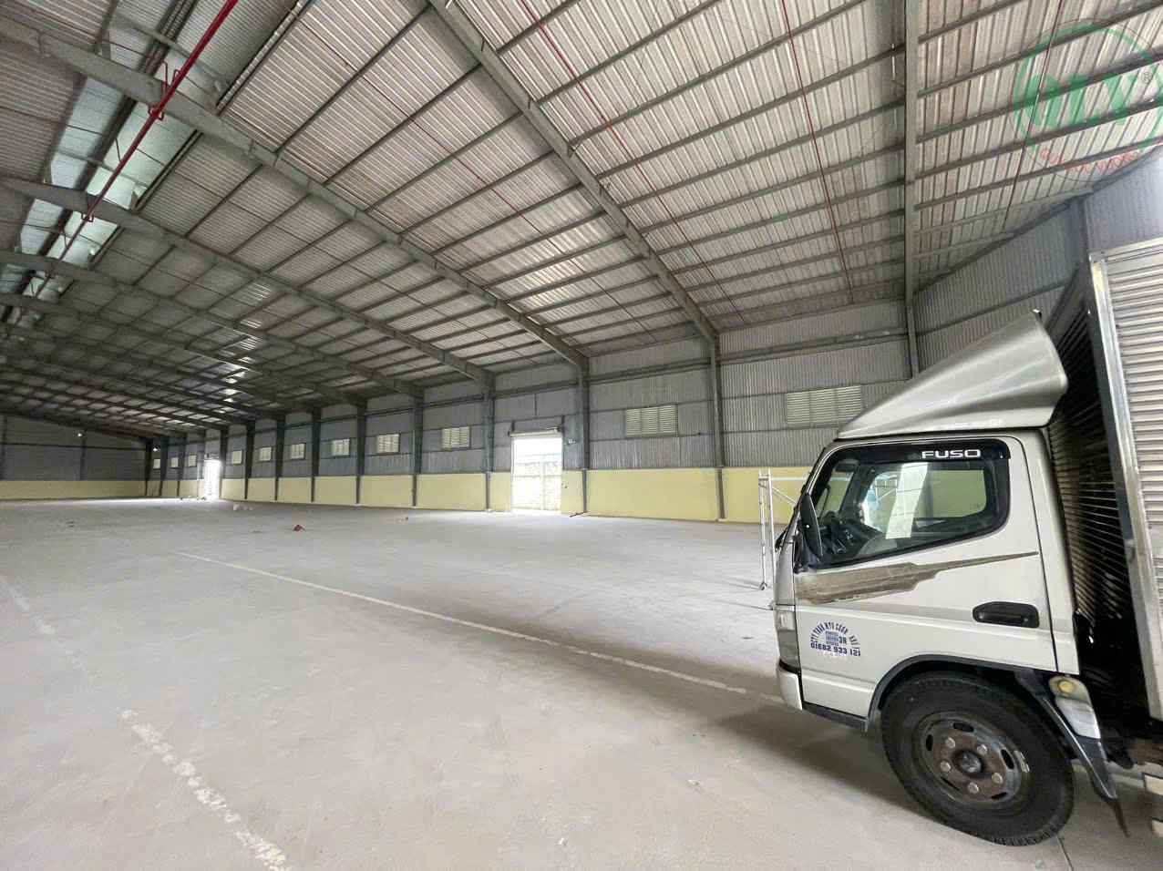 Cho thuê xưởng và văn phòng 4.000m2 ở Bắc Tân Uyên, Bình Dương