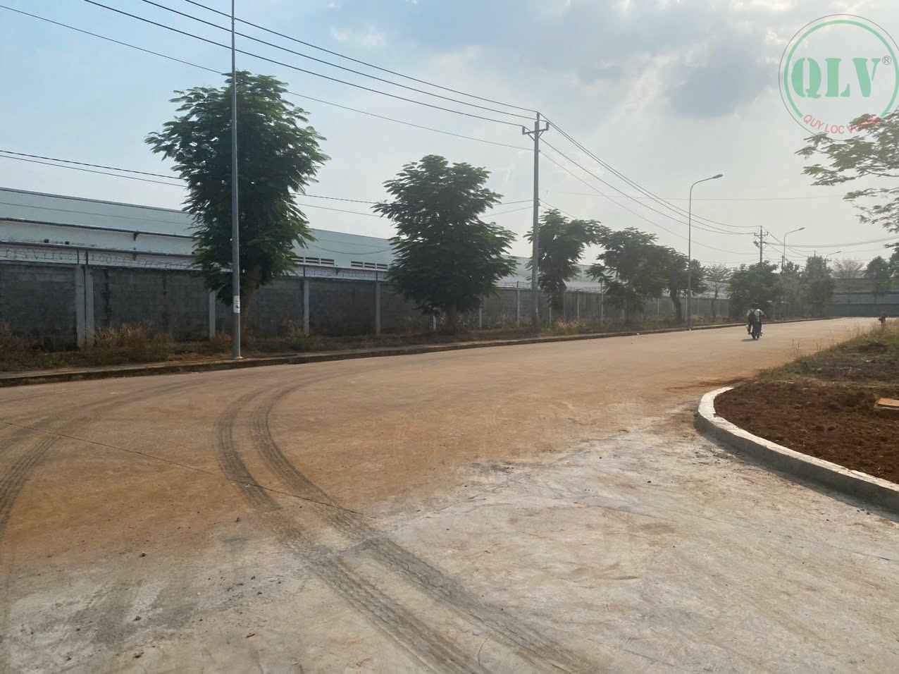 Cho thuê 4 xưởng xây mới 9.520m2 ở KCN Đồng Phú, Bình Phước 2.5 USD/m2