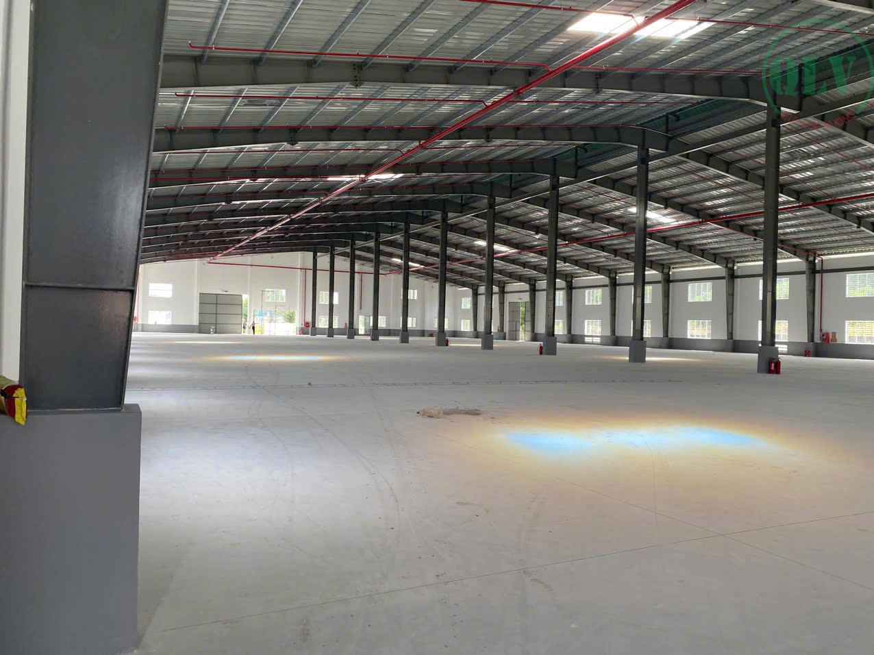 Cho thuê 5 xưởng tổng dt 25.000m2 ở KCN Nam Tân Uyên, 5 USD/m2