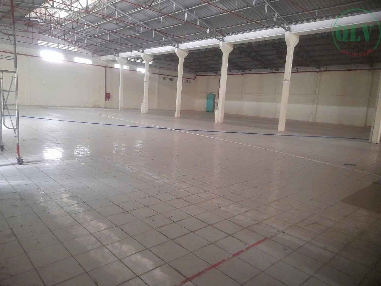 Cho thuê xưởng 1.200m2 ở Hiệp Tân, Quận Tân Phú, HCM, 180 triệu/tháng