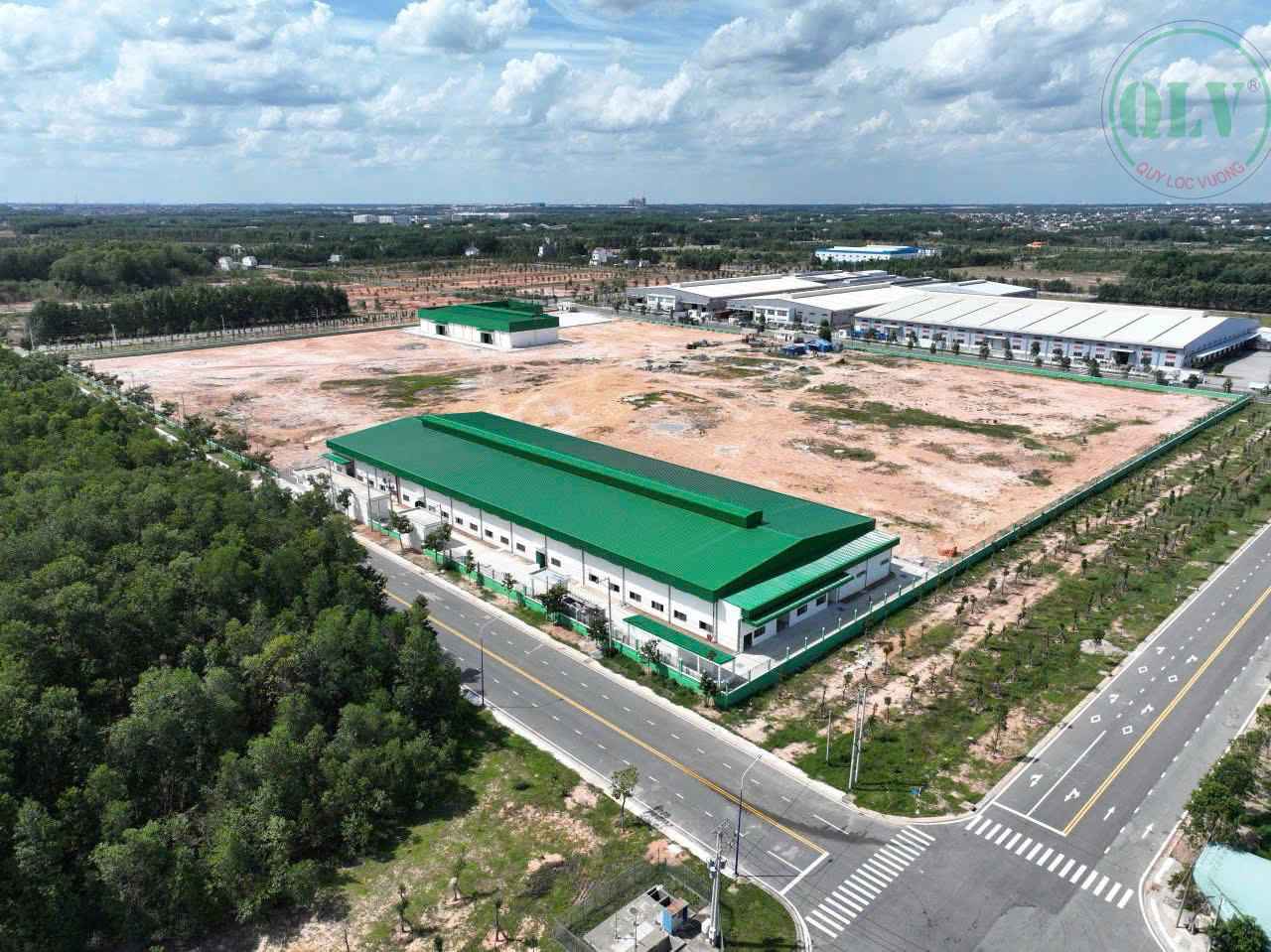 Bán đất và xưởng tổng dt 161.628m2 ở KCN Mỹ Phước, Bến Cát, BD, 249 usd/m2