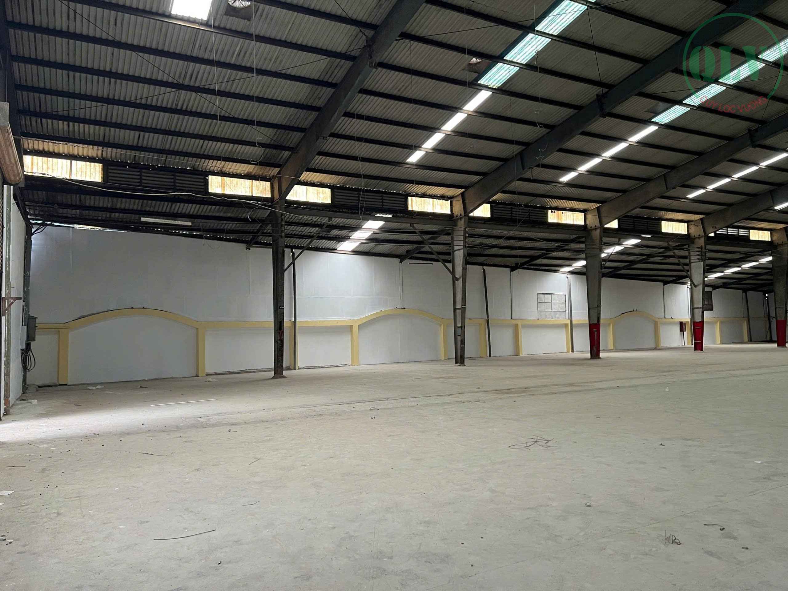 Cho thuê xưởng 3.500m2 có văn phòng ở Bình Thung, Dĩ An, Bình Dương