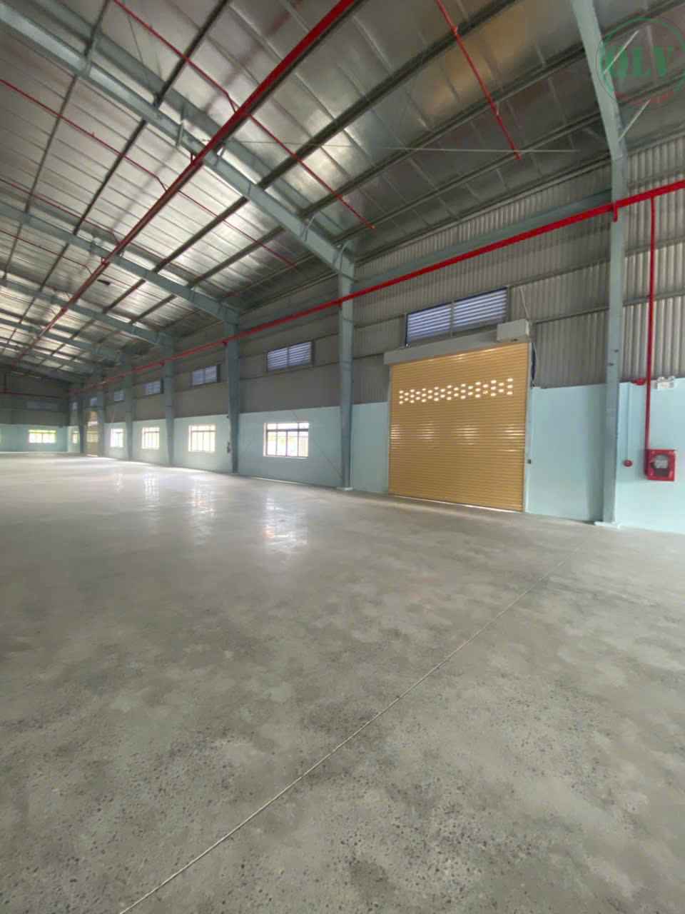 Cho thuê nhà xưởng Vĩnh Long - 10.625m2, trạm điện 700KVA, giá 2.7 USD/m2